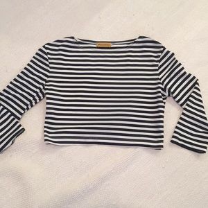 Super cute and trendy crop top